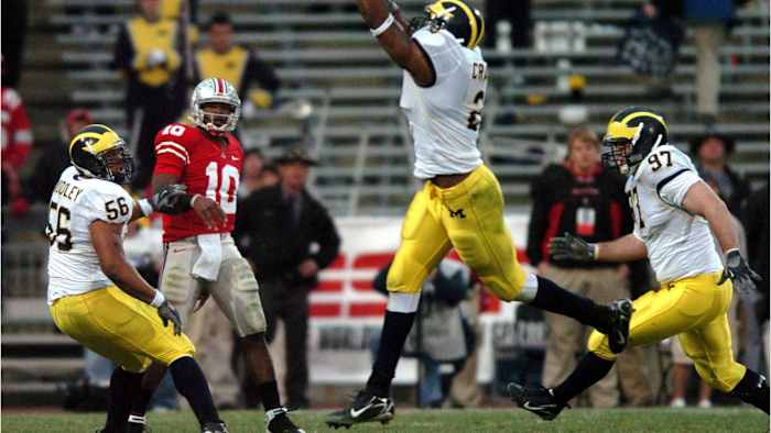Troy-Smith-OSU-Michigan-2006